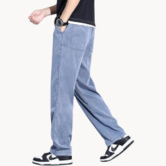 Losse broek met zijzakken en rechte snit