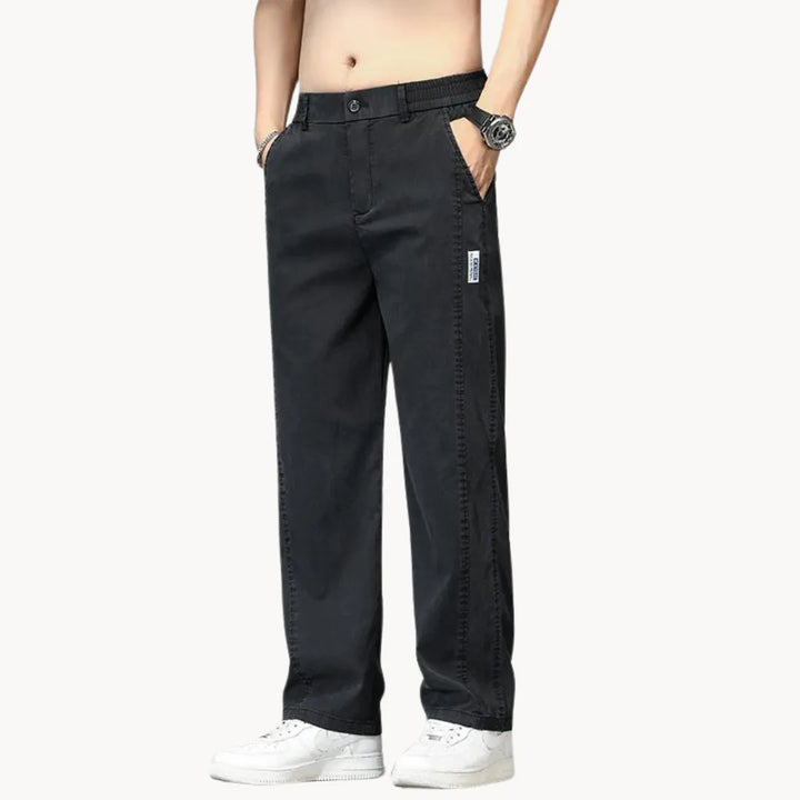 Rechtaflopende jeans met elastische taille
