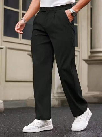 Rechte broek met geplooide details en zijzakken