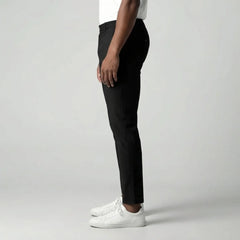 Slim fit chino met steekzakken