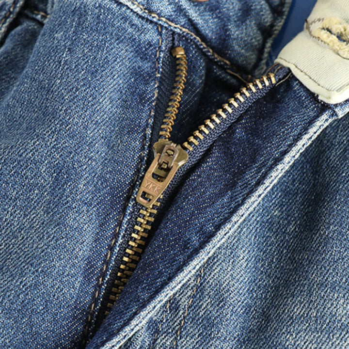 Slim fit jeans met lichtblauwe gewassen denim