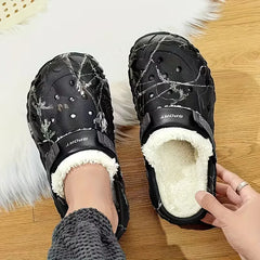Slippers met antislip zool en gevoerde binnenkant