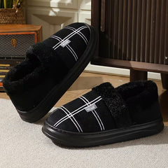 Slippers met geruit patroon en pluche voering