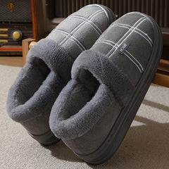 Slippers met geruit patroon en pluche voering