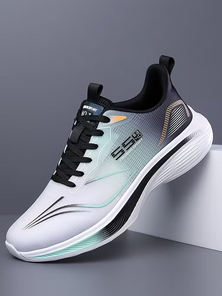 Sneakers met ademend bovenwerk en antislip buitenzool