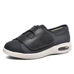Sneakers met extra brede pasvorm en klittenbandsluiting