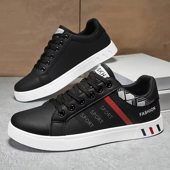 Sneakers met moderne uitstraling en vetersluiting