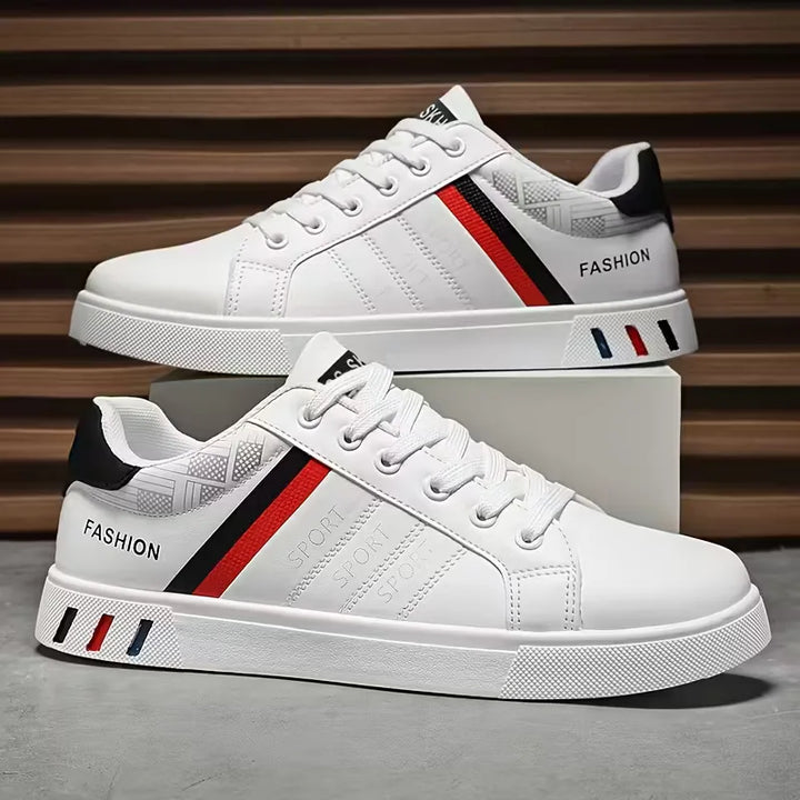 Sneakers met moderne uitstraling en vetersluiting