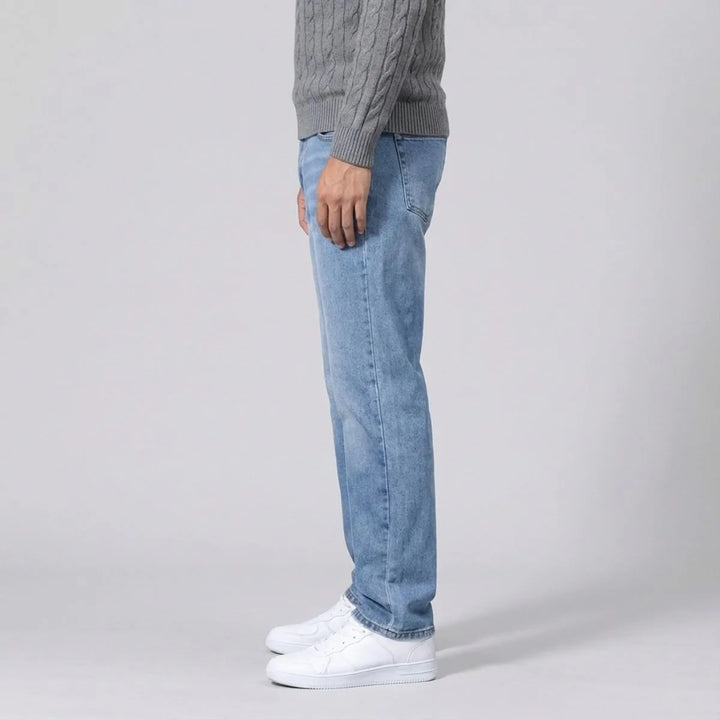 Straight jeans met lichte wassing en regular fit