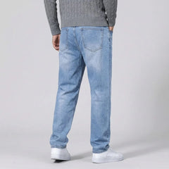 Straight jeans met lichte wassing en regular fit
