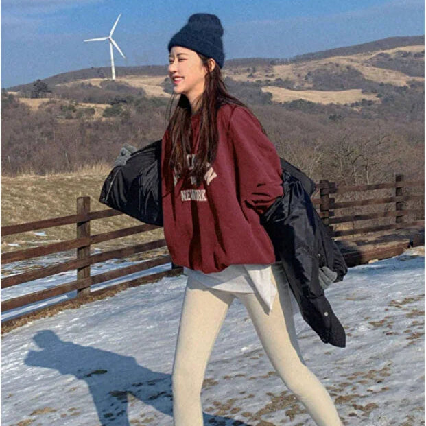 Bluza z okrągłym dekoltem i luźnym krojem