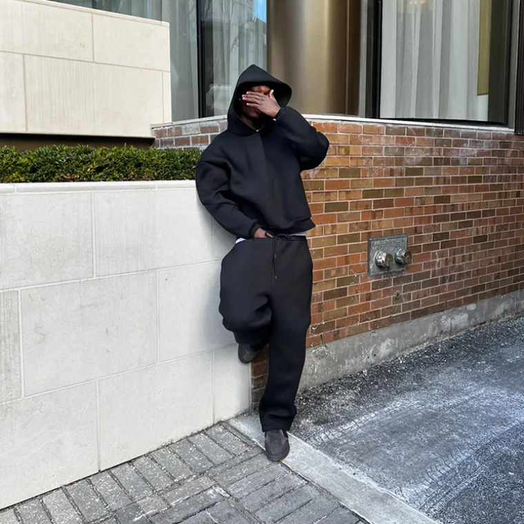 Tracksuit met hoodie en losse pasvorm