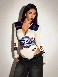 Bodysuit met capuchon en lange mouwen