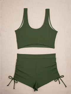Bikini met criss-cross top