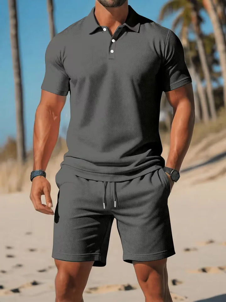 Zomer kledingset met polo en shorts