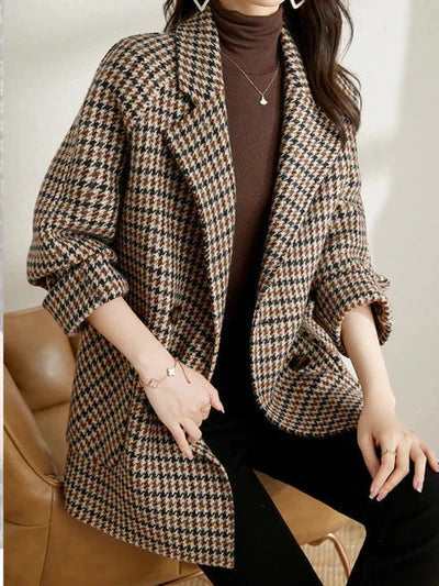 ALIYA | Elegante warme damesjas in de kleur Bruin voor dames in stijl ideaal voor de winter