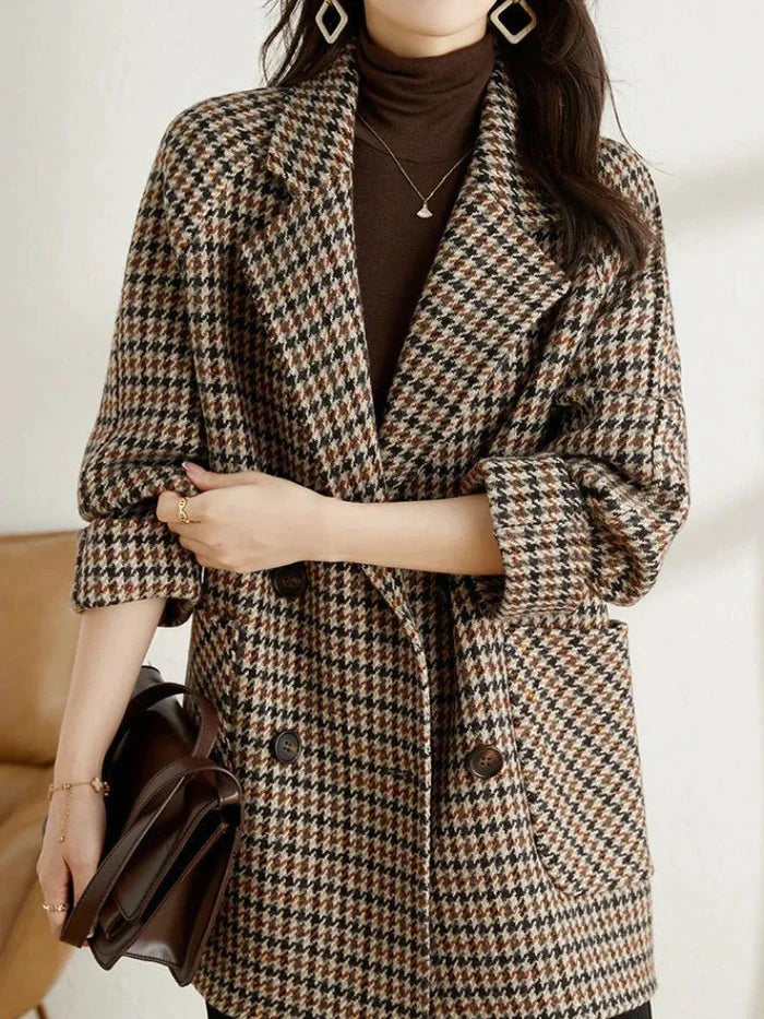ALIYA | Elegante warme damesjas in de kleur Bruin voor dames in stijl ideaal voor de winter