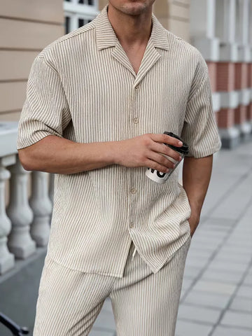 Zomer kledingset met V-neck