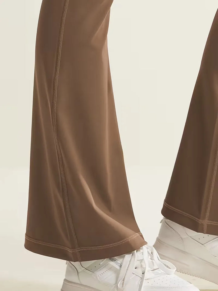 Flared broek met hoge taille