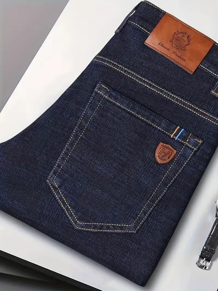 Straight jeans met zichtbare stiksels