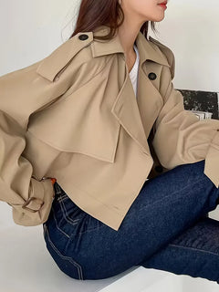 Cropped trenchcoat met dubbele knopen