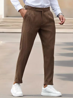 Slim fit pantalon met verticale strepen