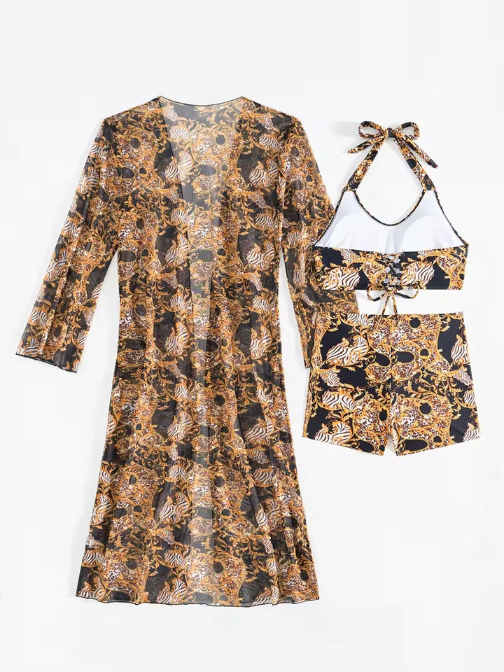 Cover-up met halternek en shorts