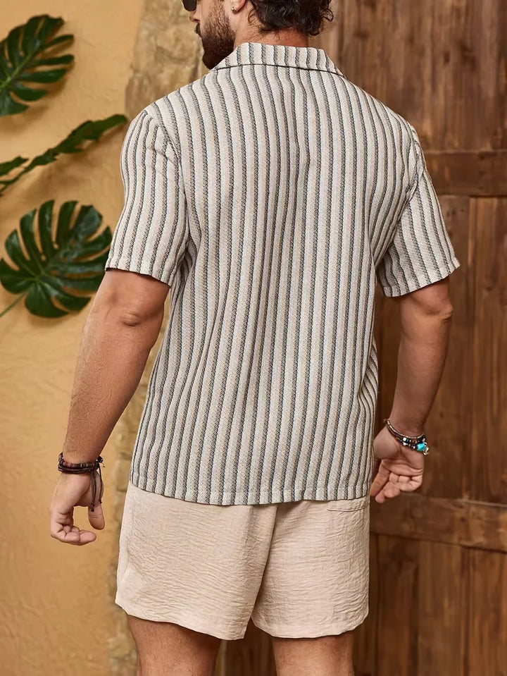 Zomer kledingset met gestreept shirt