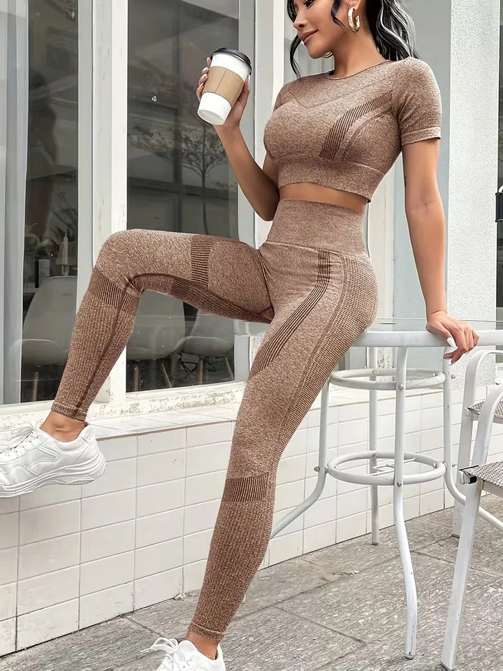 Tweedelige set met crop top