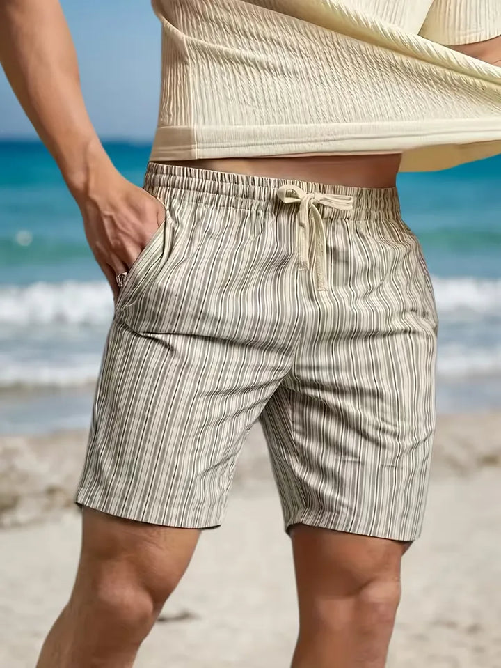 Shorts met verticale strepen