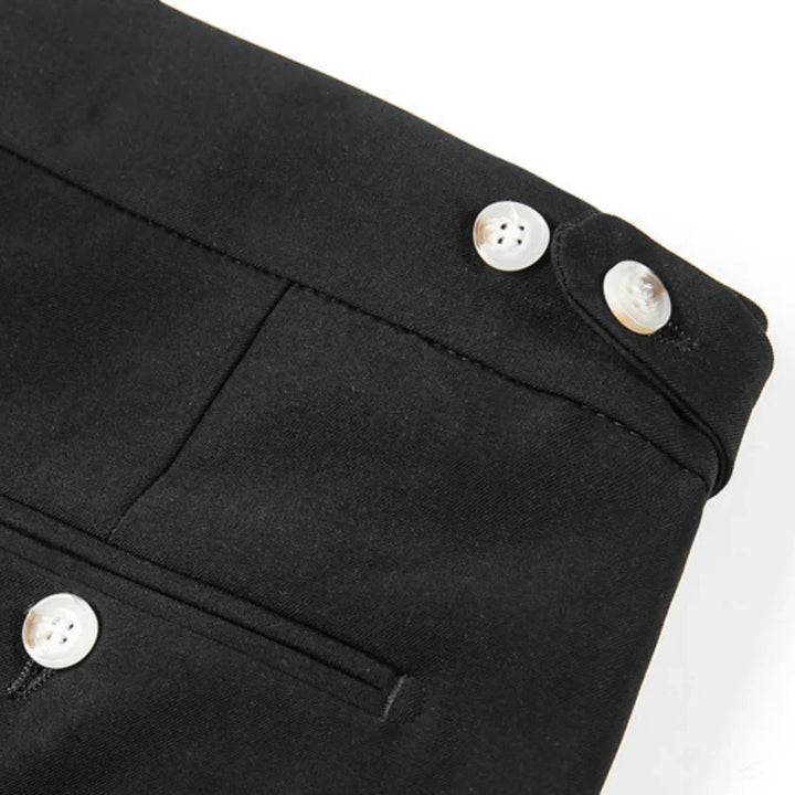Dries | Korte broek met elegantie in de kleur Zwart voor heren in stijl ideaal voor de lente.