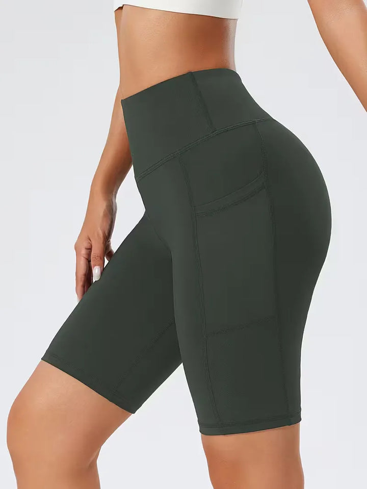 Slim-fit high-waisted shorts