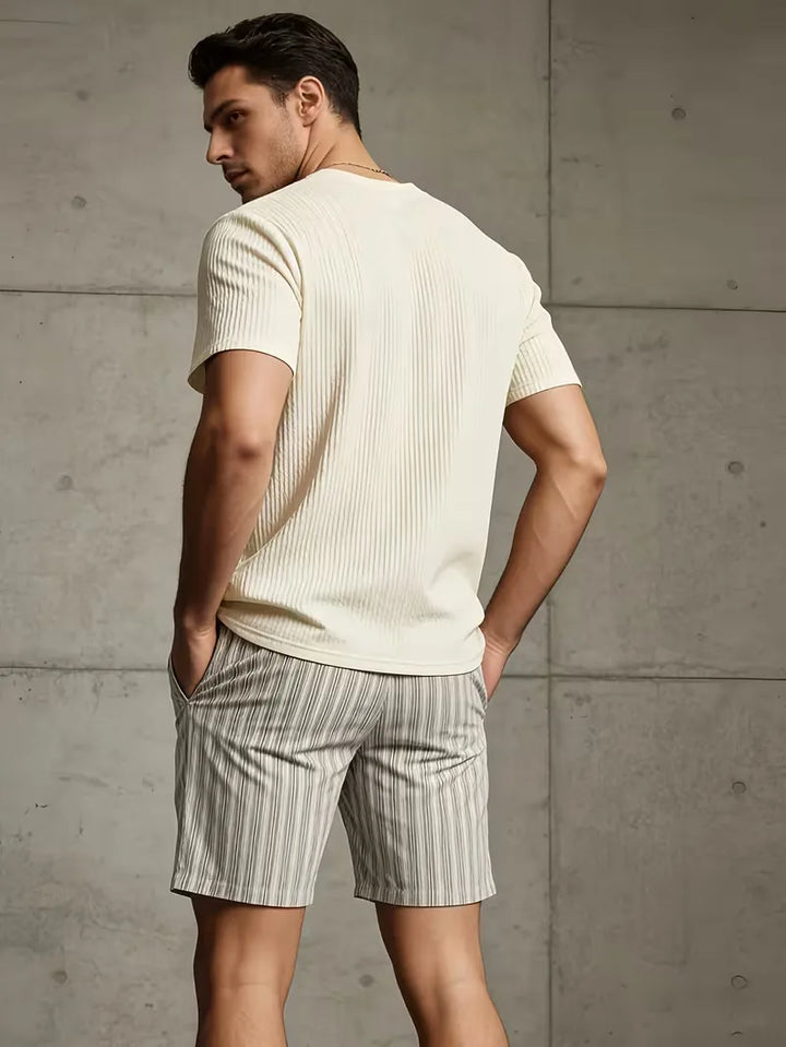 Shorts met verticale strepen