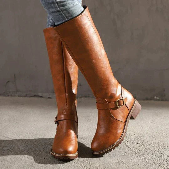 EMY | Prachtige dameslaarzen in de kleur Bruin voor dames in stijl ideaal voor de herfst.