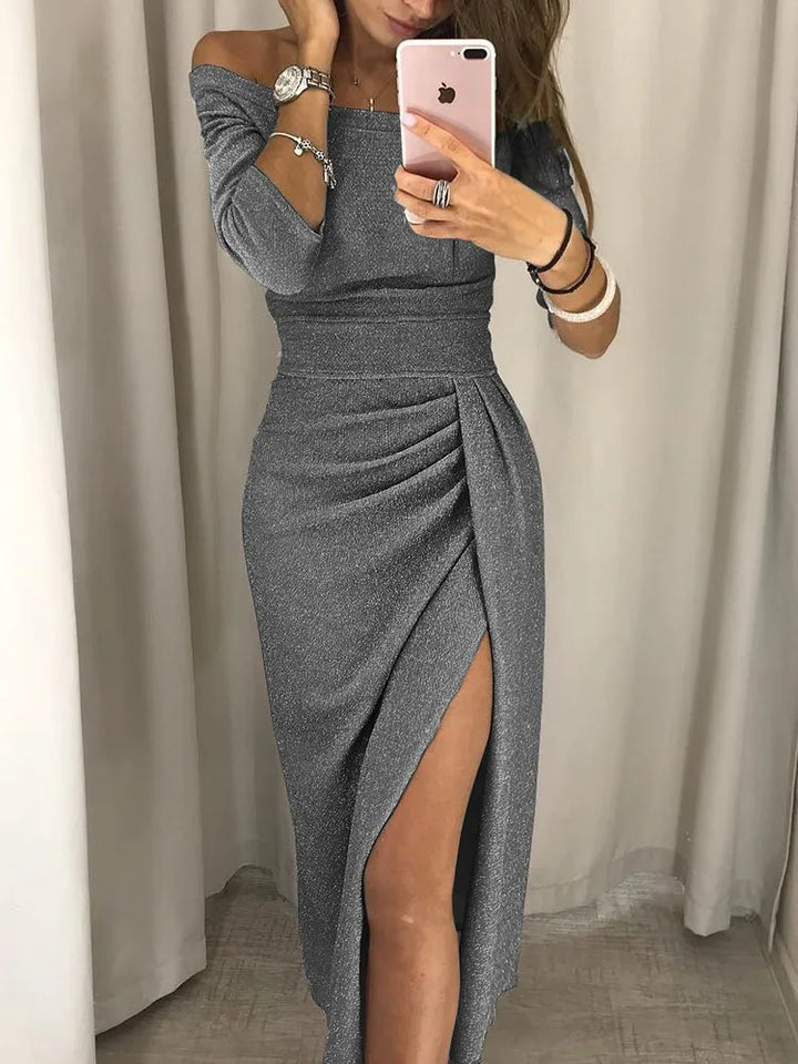 Elegante jurk, geïnspireerd op de sterrenhemel. Deze jurk straalt verleidelijke pracht uit met prachtige details en geraffineerde patronen. Comfortabel en geschikt voor alle seizoenen.