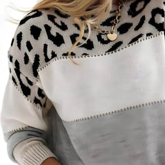 FAYENNE | Trendy damestrui met pantherprint in de kleur Grijs voor dames in stijl ideaal voor de herfst.