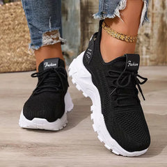 Lage sneaker met mesh bovenkant