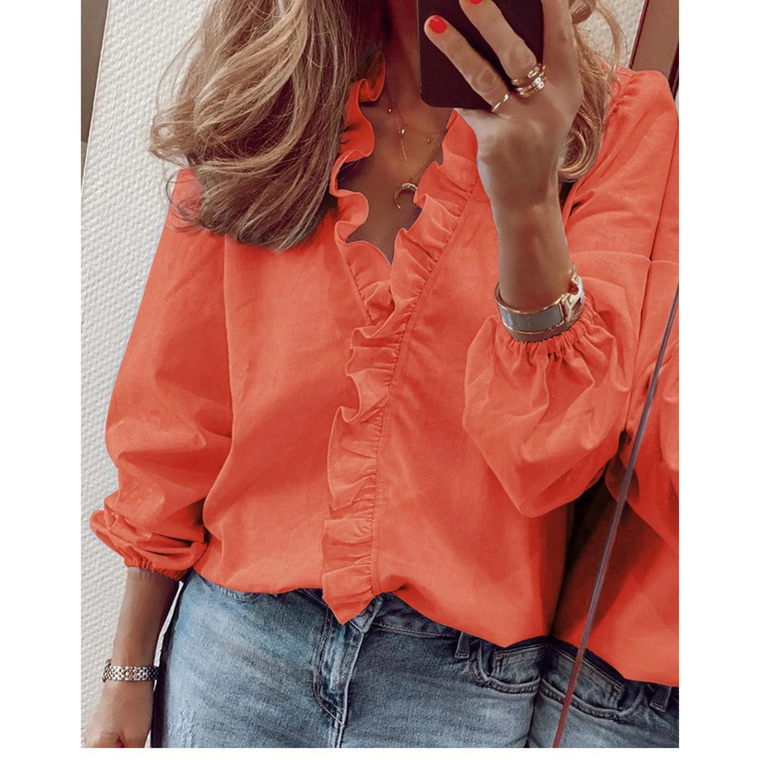 Femke | Chiffon blouse met pluches in de kleur Oranje voor dames in stijl ideaal voor de herfst.