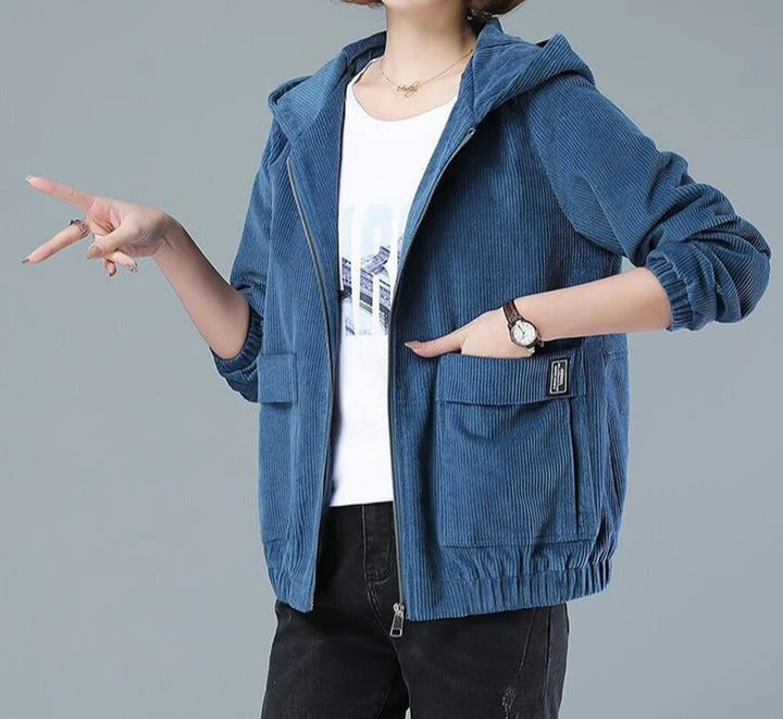 Fleur | Oversized corduroy jas in de kleur Blauw voor dames in Streetwear stijl ideaal voor de herfst.