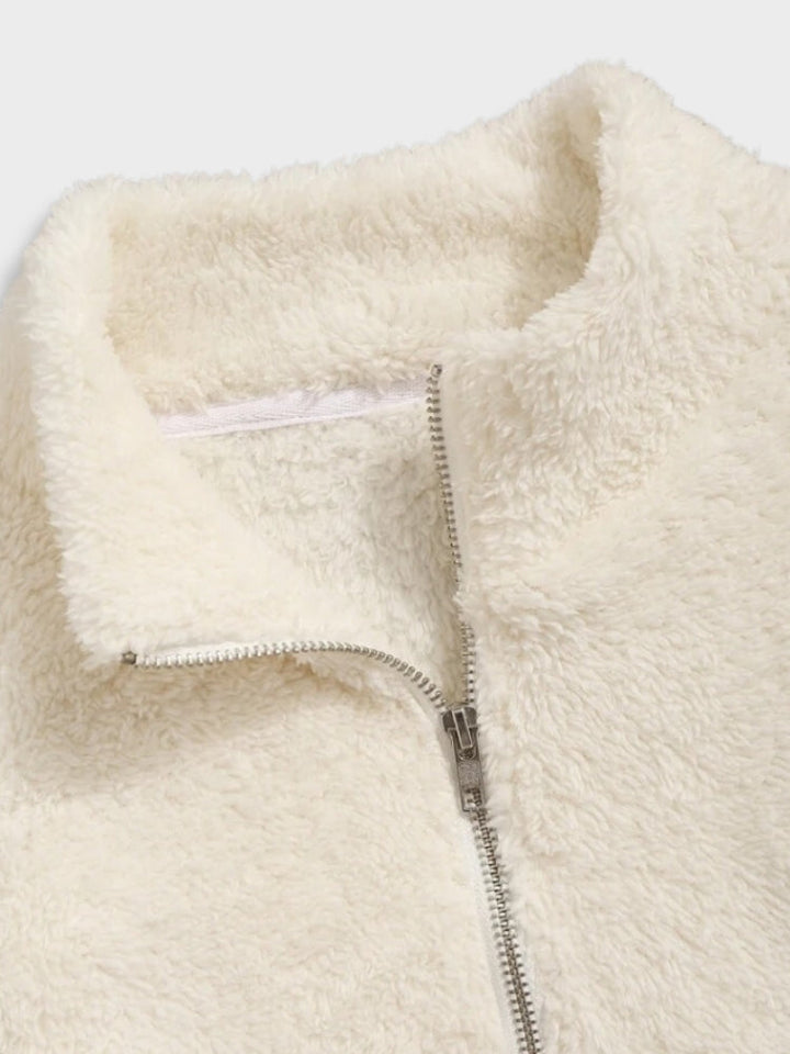 Fluffy NY Brooklyn Zipper in de kleur Wit voor dames in Lounge stijl ideaal voor de herfst.