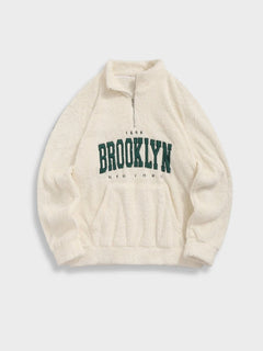 Fluffy NY Brooklyn Zipper in de kleur Wit voor dames in Lounge stijl ideaal voor de herfst.