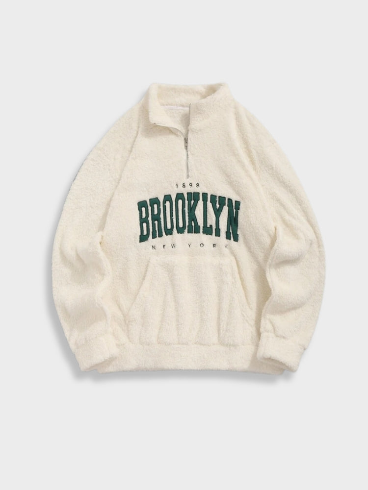 Fluffy NY Brooklyn Zipper in de kleur Wit voor dames in Lounge stijl ideaal voor de herfst.