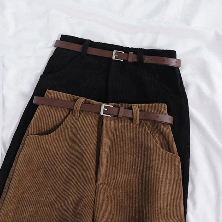 Hilda | Corduroy broek voor dames in de kleur Zwart voor dames in stijl ideaal voor de herfst.