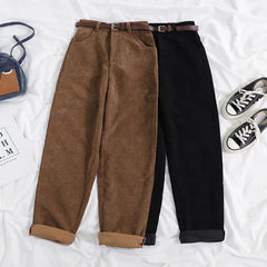Hilda | Corduroy broek voor dames in de kleur Zwart voor dames in stijl ideaal voor de herfst.