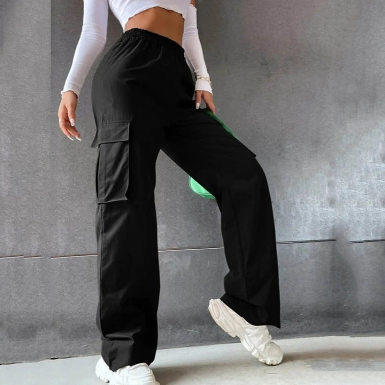 Janlie | Dames hoge taille cargo broek in de kleur Zwart voor dames in Outdoor stijl geschikt voor alle seizoenen.