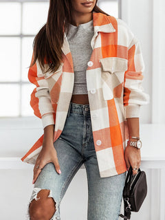 Johanne | Modieus Oversized Blouse in de kleur Oranje voor dames in Streetwear stijl ideaal voor de herfst.