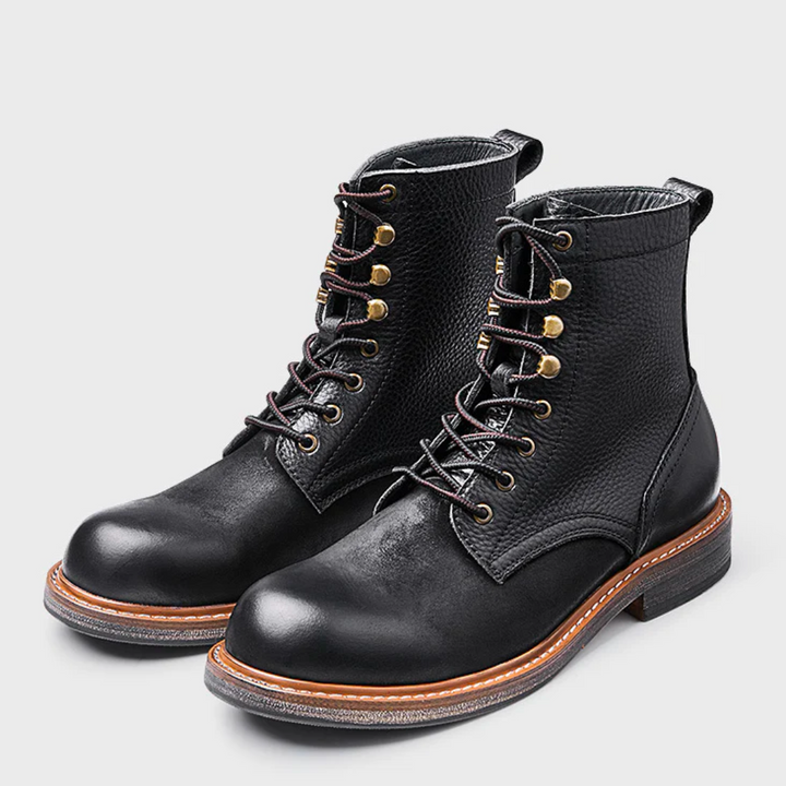 Laurens | Stijlvolle leren herenlaarzen in de kleur Bruin voor heren in stijl ideaal voor de herfst.