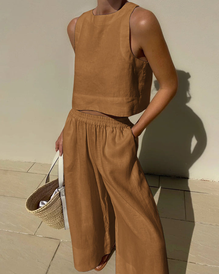 Luna | Tweedelige set voor vrouwen in de kleur Khaki voor dames in stijl ideaal voor de lente.
