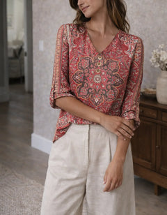 Blouse met bloemenprint en knoopdetails