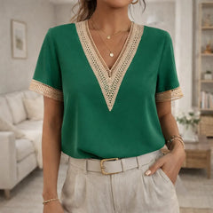Blouse met kantdetails